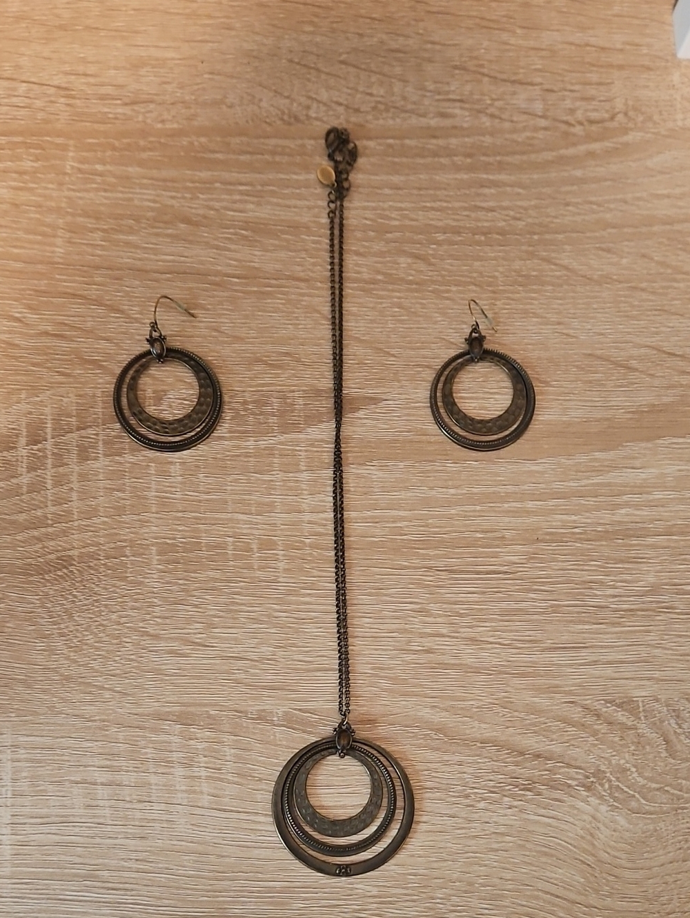 Cookie Lee Bronze-Tone Triple Circle Necklace and Earrings Set